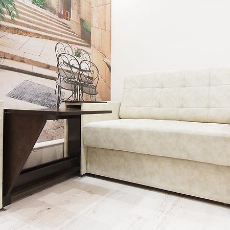 Club Suite Near Deribasovskaya Одеса Екстериор снимка